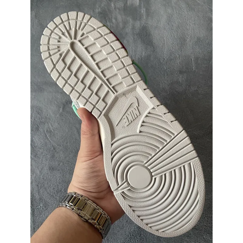 LF OFF WHITE x Nike Dunk SB Low The 50 NO.4