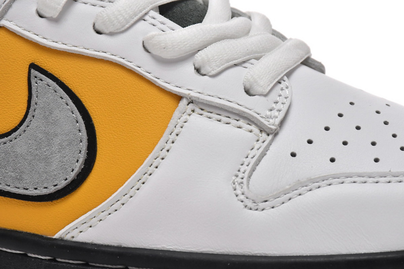 LF Otomo Katsuhiro x Nike SB Dunk Low Pro Kobe White Yellow Green Black 