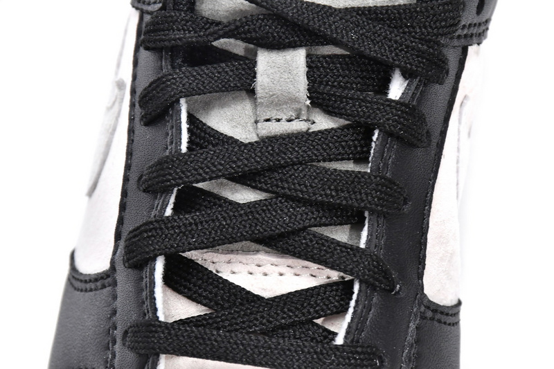 LF Otomo Katsuhiro x Nike SB Dunk Low Steamboy OST Black White