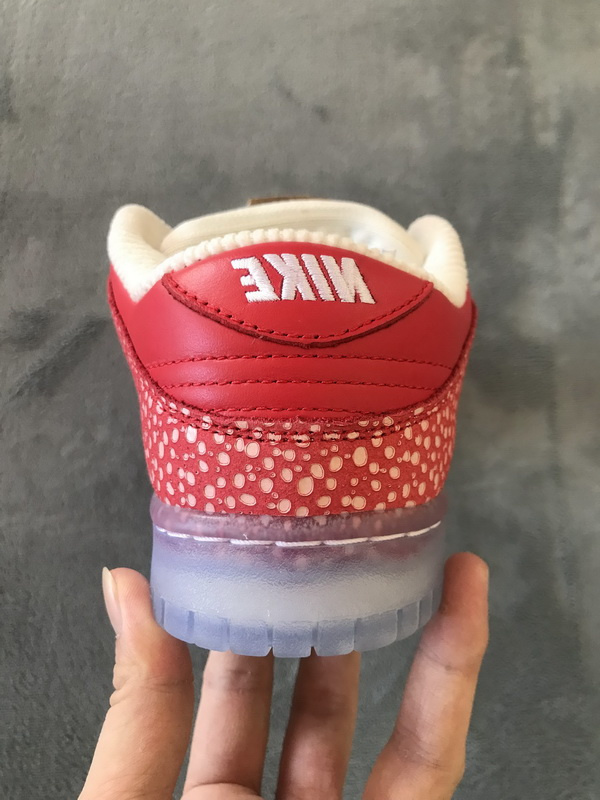 LF Stingwater x Nike SB Dunk Low OG QS Magic Mushroom