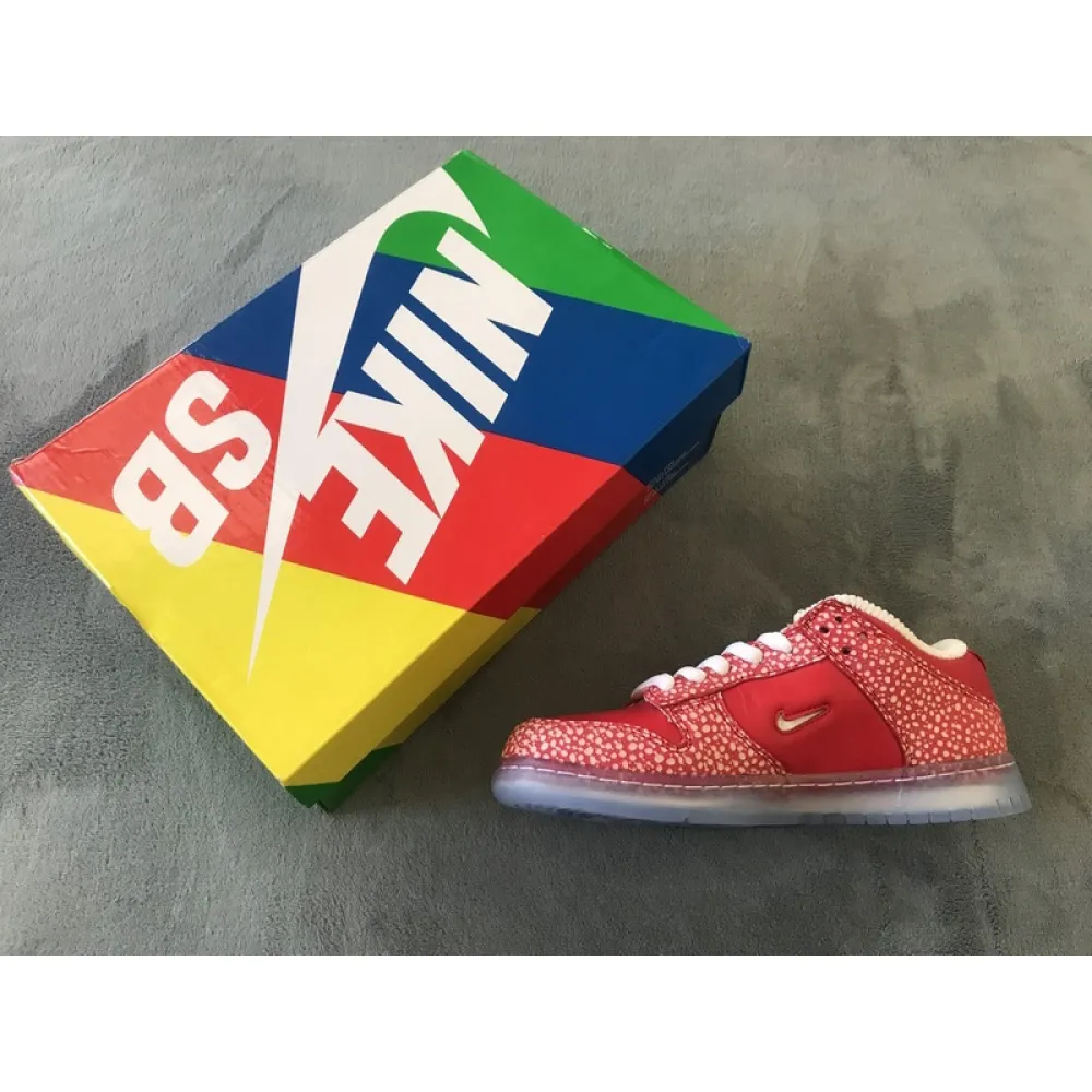 LF Stingwater x Nike SB Dunk Low OG QS Magic Mushroom