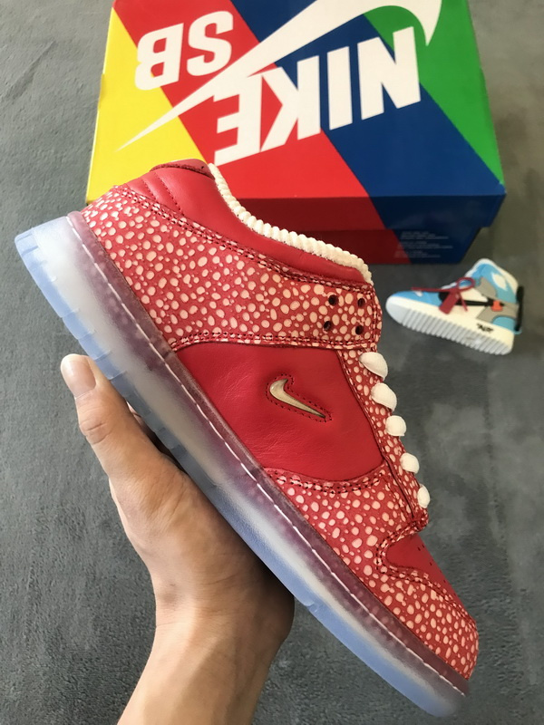 LF Stingwater x Nike SB Dunk Low OG QS Magic Mushroom