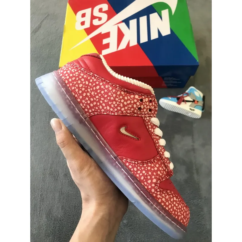 LF Stingwater x Nike SB Dunk Low OG QS Magic Mushroom