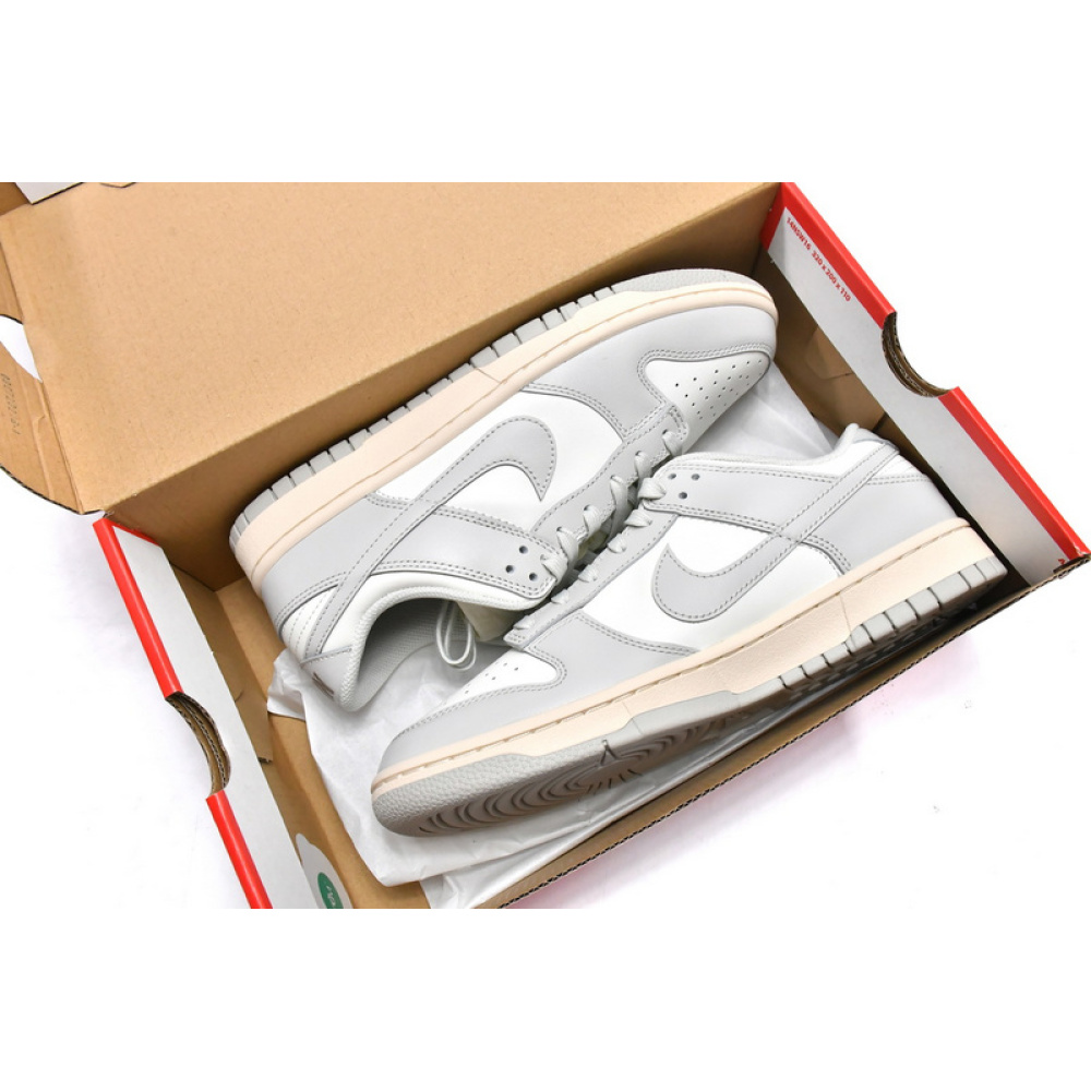 Nike Dunk Low Light Bone