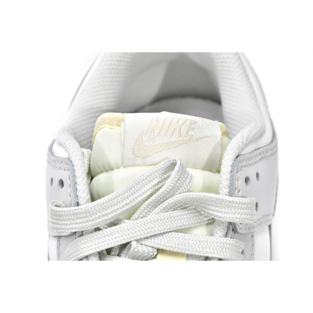 Nike Dunk Low Light Bone