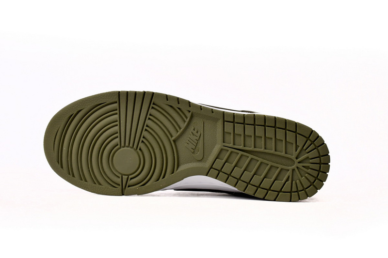 M Batch Nike Dunk Low Medium Olive
