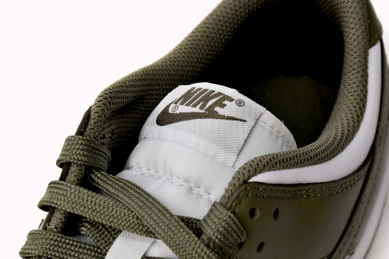 M Batch Nike Dunk Low Medium Olive