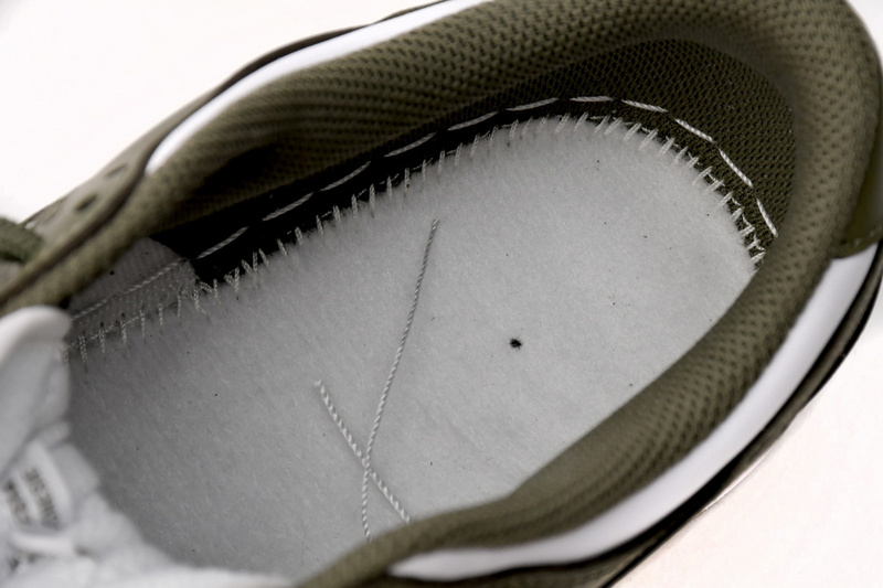 M Batch Nike Dunk Low Medium Olive