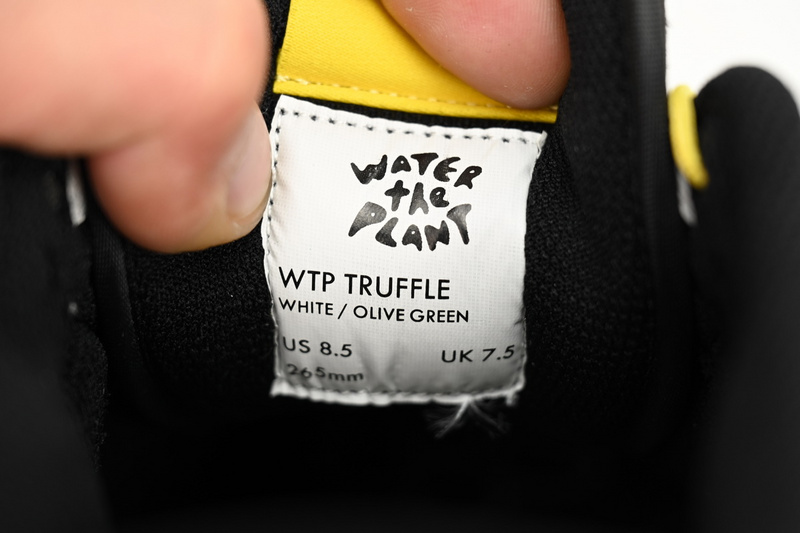 M Batch WTP"MOSS" DUNK