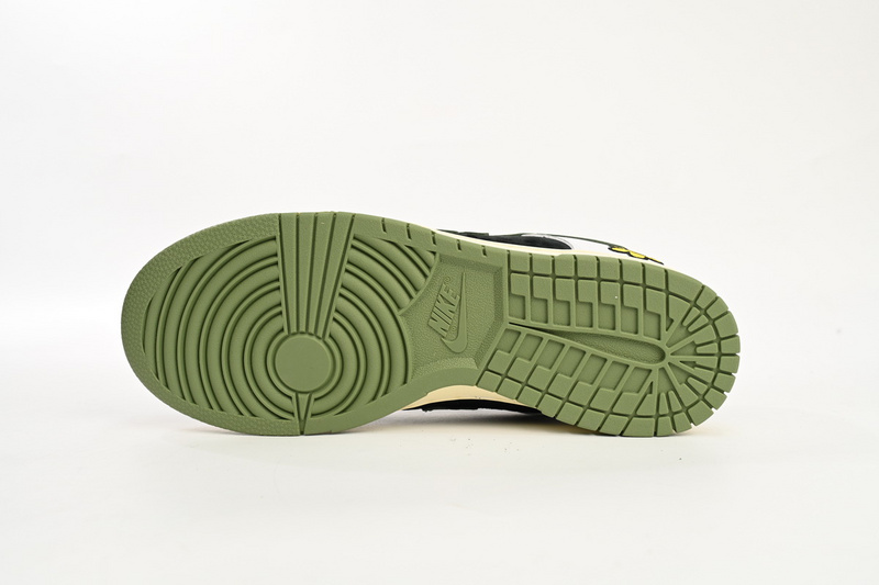 M Batch WTP"MOSS" DUNK