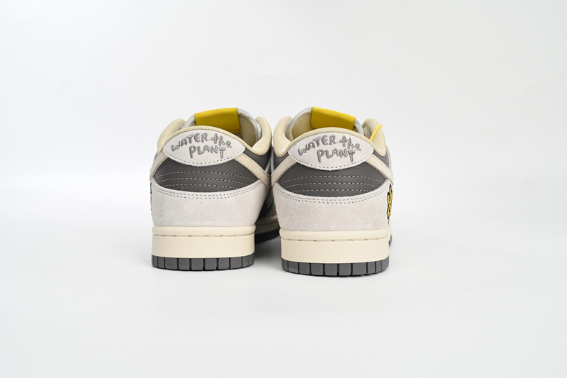 M Batch WTP"MOSS" DUNK Beige Gray