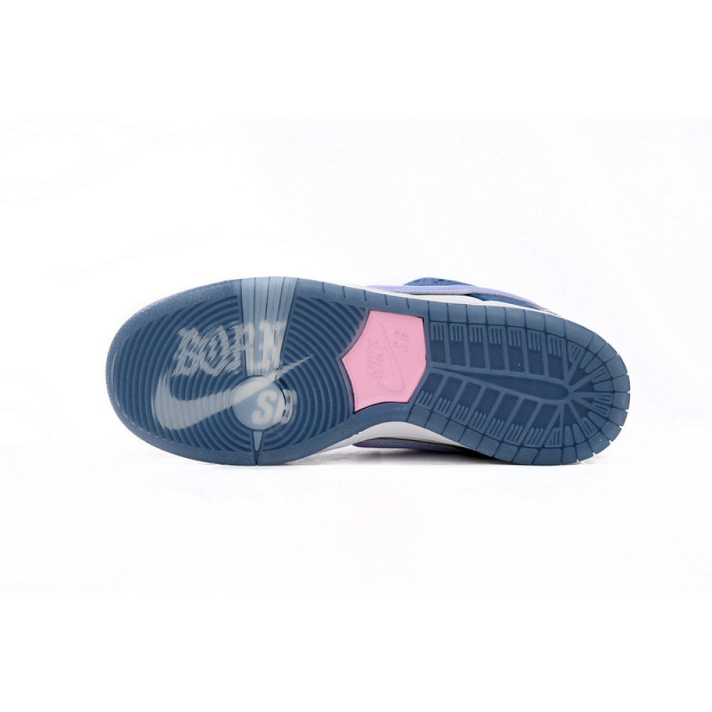 SX Born x Raised x Nike SB Dunk Low Blue White