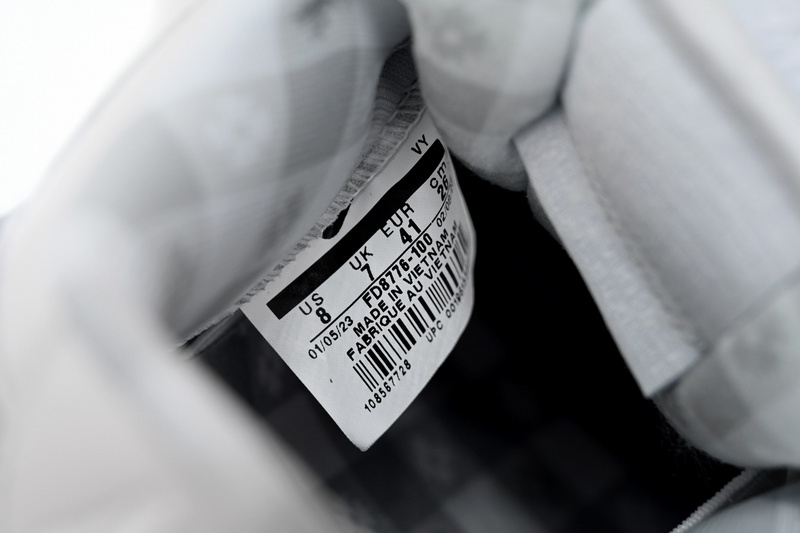 SX CONCEPTS × Nike Dunk SB Low ’White Lobster