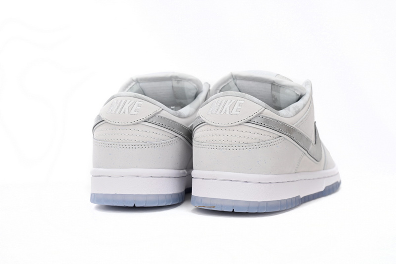 SX CONCEPTS × Nike Dunk SB Low ’White Lobster