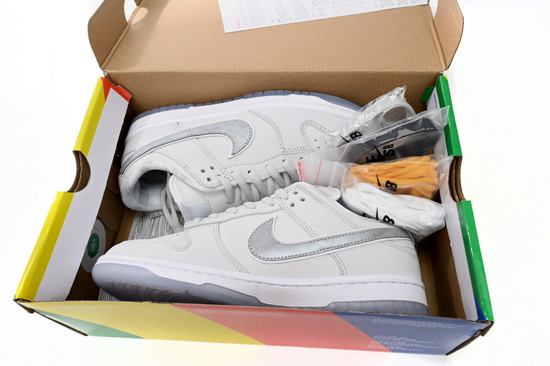 SX CONCEPTS × Nike Dunk SB Low ’White Lobster