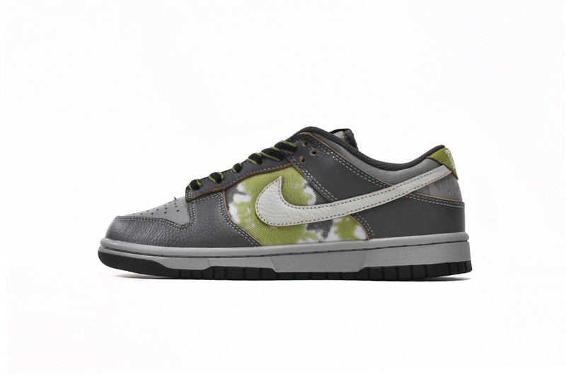 SX HUF x Nike Dunk Low SB Friends and Family