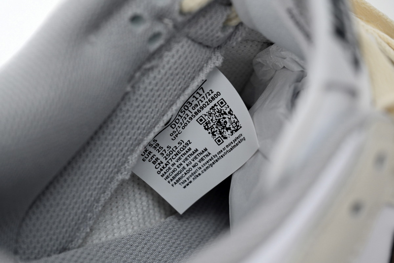 SX Nike Dunk Low Flowering Messenger