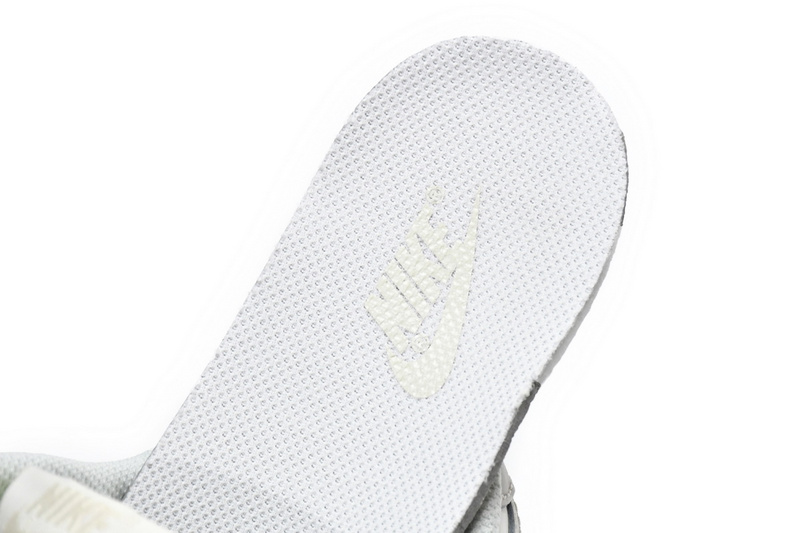 SX Nike Dunk Low Light Bone