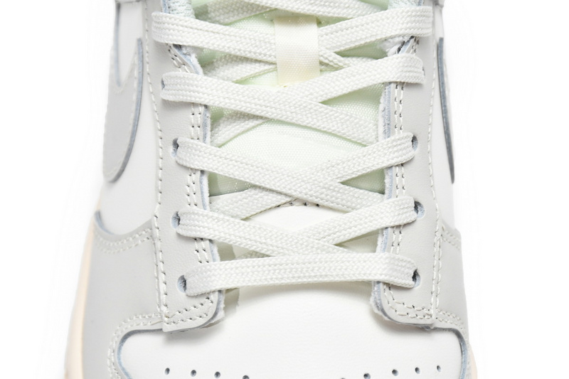 SX Nike Dunk Low Light Bone