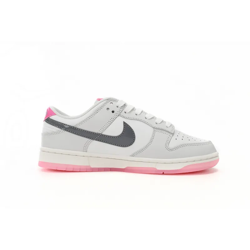 SX Nike Dunk Low pro iso ‘’Summit White and Pink Foam 