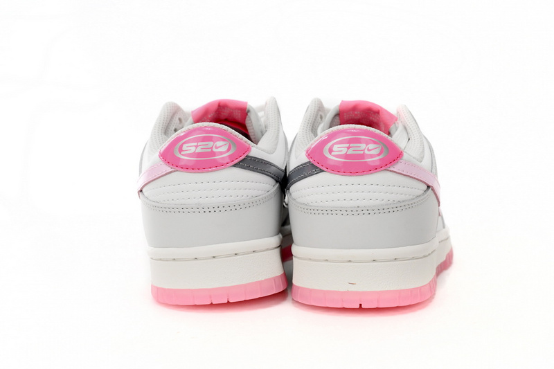 SX Nike Dunk Low pro iso ‘’Summit White and Pink Foam 
