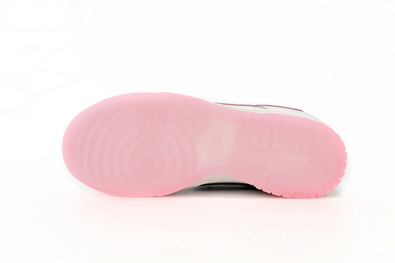 SX Nike Dunk Low pro iso ‘’Summit White and Pink Foam 