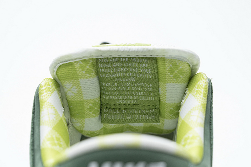 SX Nike Dunk SB Concepts Green Lobster