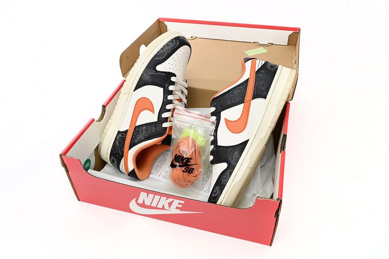 SX Nike Dunk SB Low Pro Halloween