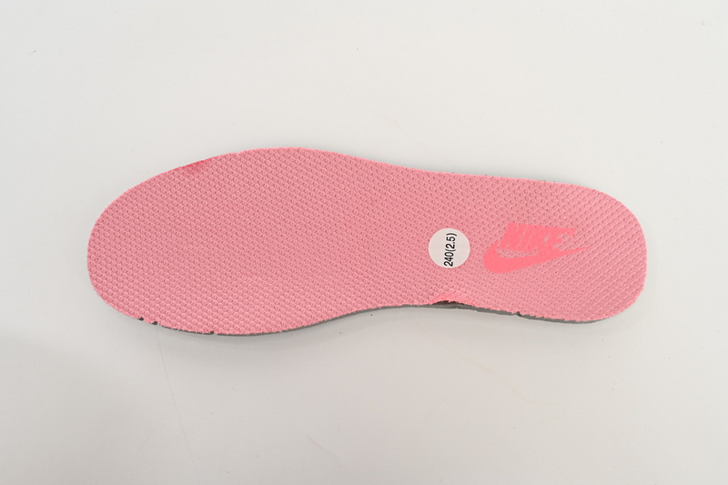 SX Nike SB Dunk Low LX”Barbie Pink