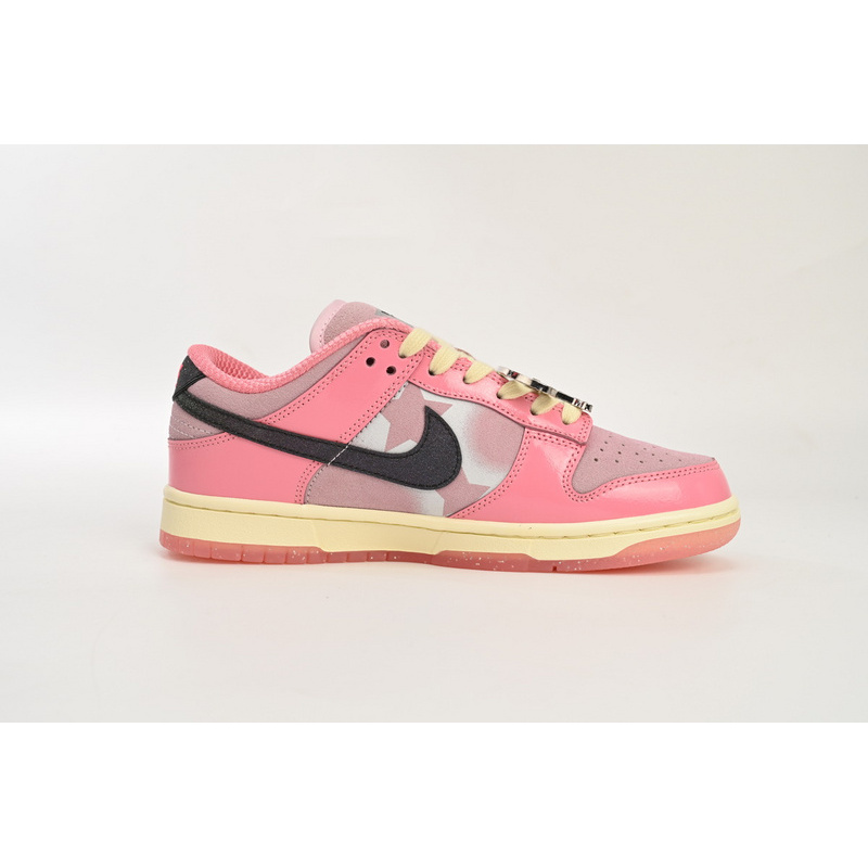SX Nike SB Dunk Low LX”Barbie Pink