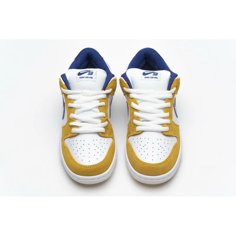 SX Nike SB Dunk Low Pro“Laser Orange”