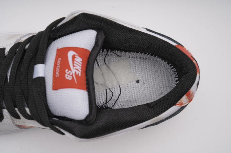 SX Nike SB Dunk Low Pro QS