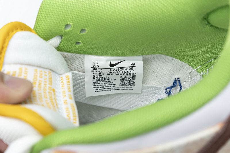 SX Nike SB Dunk Low Street Hawker