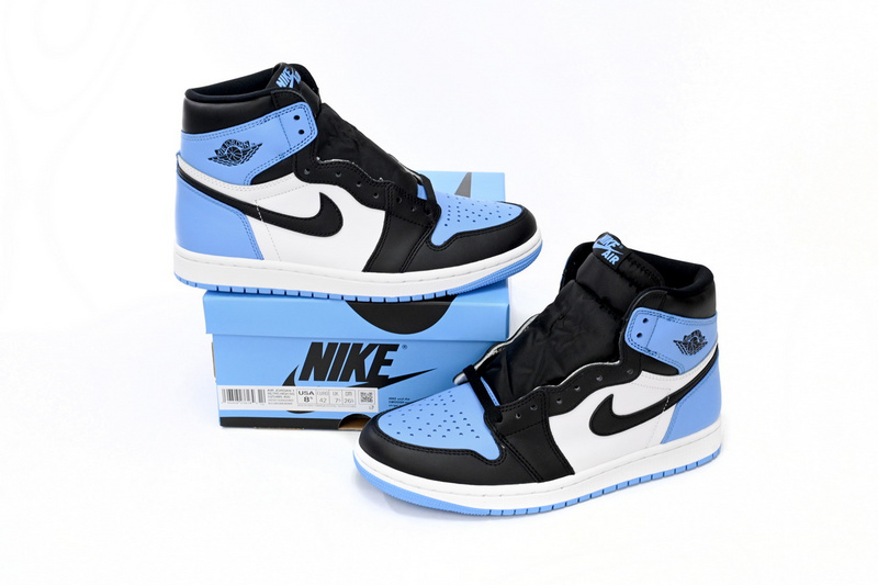 XP  Air Jordan 1 High OG “UNC Toe”