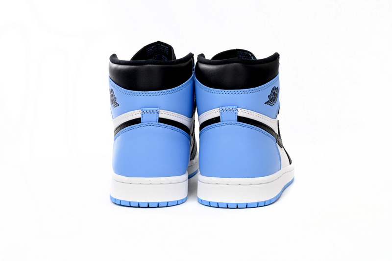 XP  Air Jordan 1 High OG “UNC Toe”