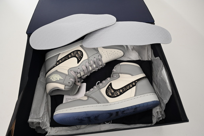 XP Dior x Air Jordan 1 High OG
