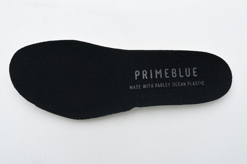 Adidas Ultra Boost 2021 Black White