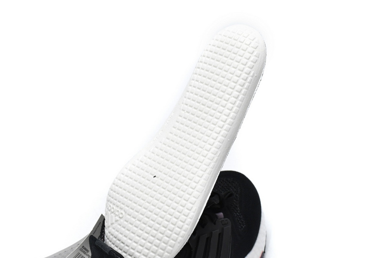 Adidas Ultra Boost 2022 Black Legacy Purple