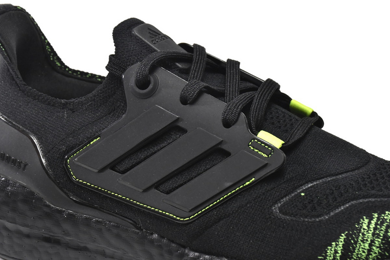 Adidas Ultra Boost 2022 Black Solar Yellow
