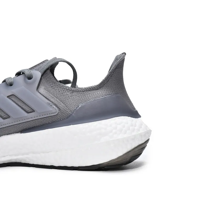 Adidas Ultra Boost 2022 Greyish White