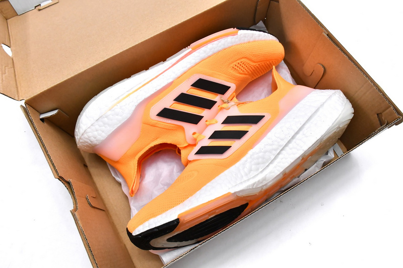 Adidas Ultra Boost 2022 Orange