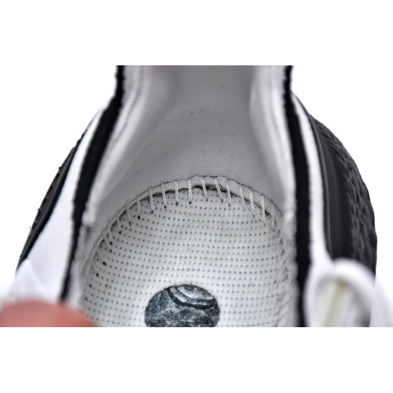 Adidas Ultra Boost 2022 White Black
