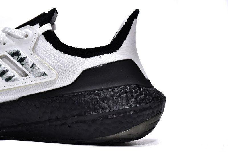 Adidas Ultra Boost 2022 White Black