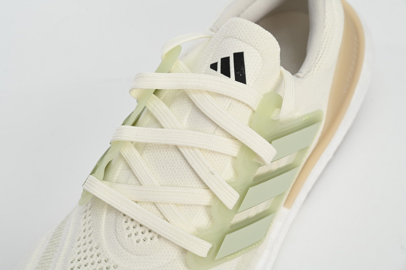 Adidas Ultra Boost 2023 LIGHT Black And White