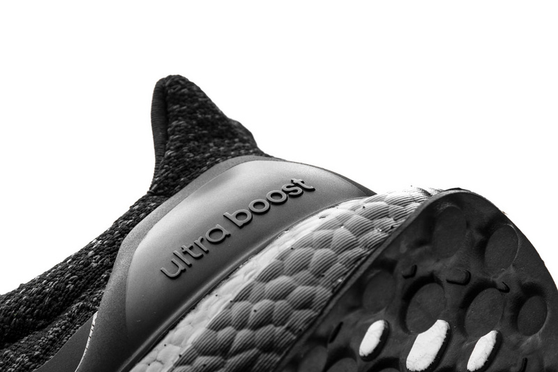 Adidas Ultra Boost 3.0 “Triple Black” Real Boost