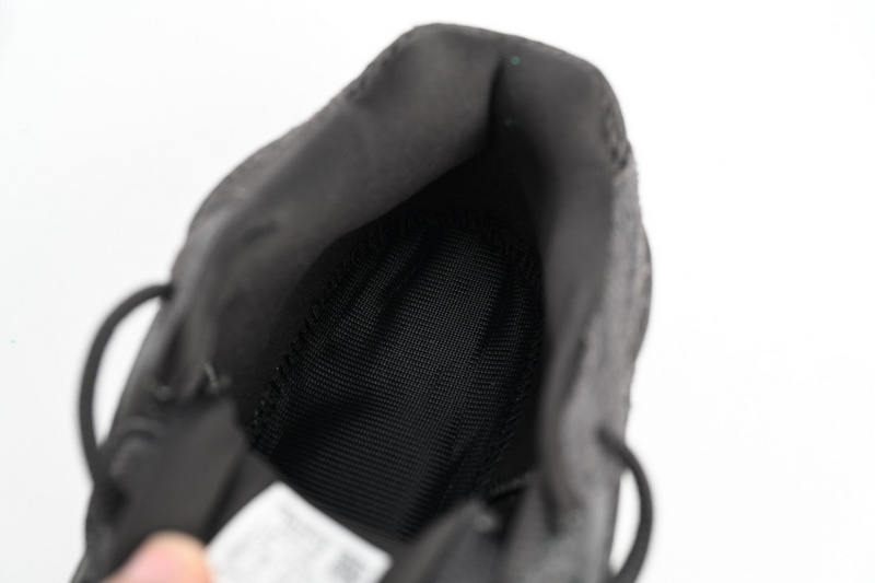 S2 Adidas Yeezy 500 Utility Black”