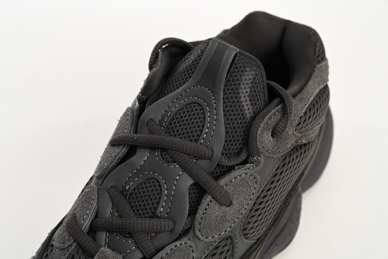 S2 Adidas Yeezy 500 Utility Black”
