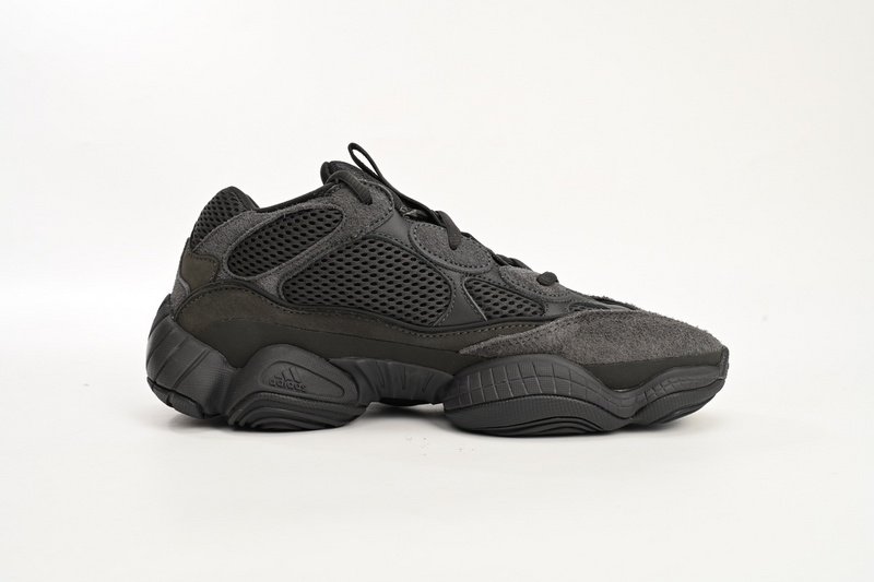 S2 Adidas Yeezy 500 Utility Black”
