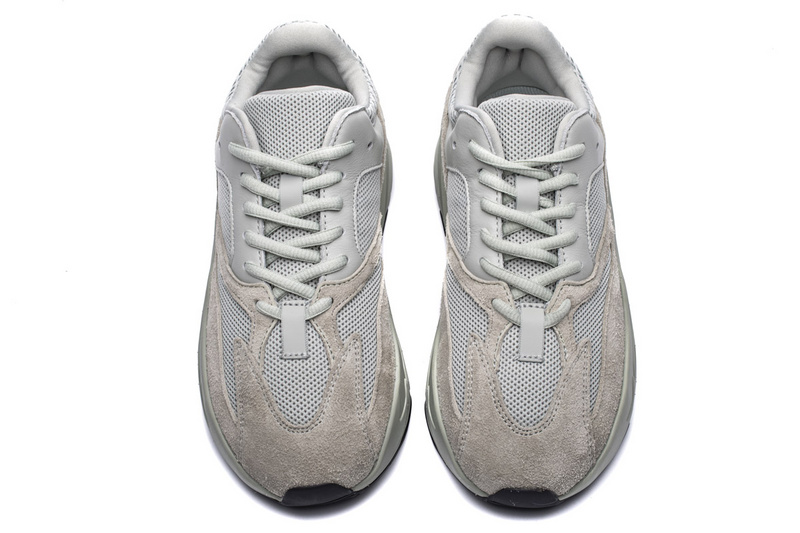 AH 700 Adidas Yeezy Boost 700 "Salt"