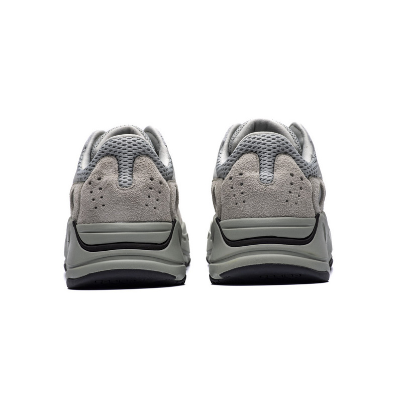 AH 700 Adidas Yeezy Boost 700 "Salt"